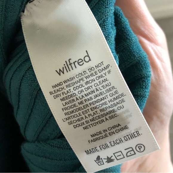 Wilfred Aritzia|Emerald Forest Green Ribbed Long sleeve Bodycon Dress•••Small - Picture 9 of 12